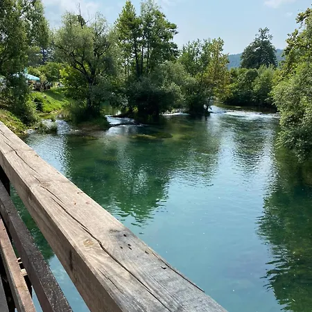 Lejlighed & Fountain