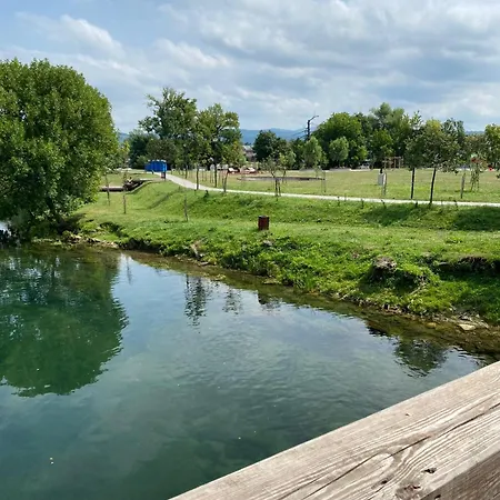 & Fountain Apartment *