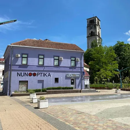 & Fountain Apartment *