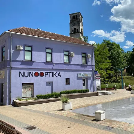 & Fountain Lejlighed Bihać