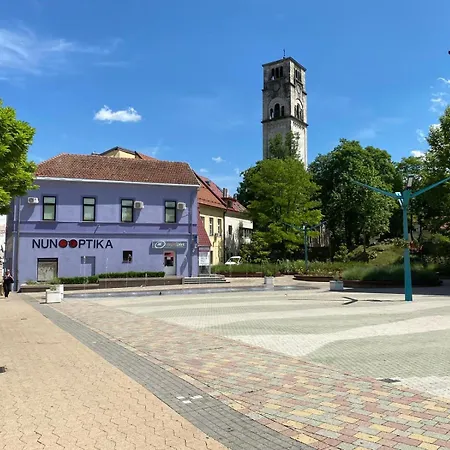 Apartment & Fountain