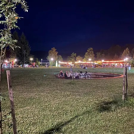 Lejlighed & Fountain *