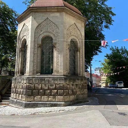 & Fountain *