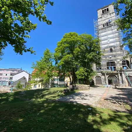 & Fountain * Bihać