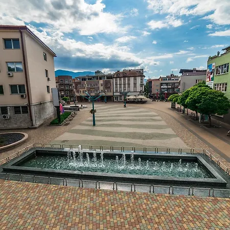 & Fountain Lejlighed Bihać