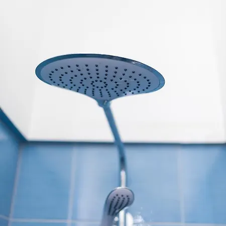 & Fountain Apartment