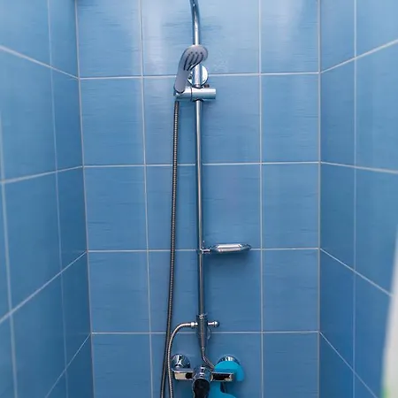 Apartment & Fountain *