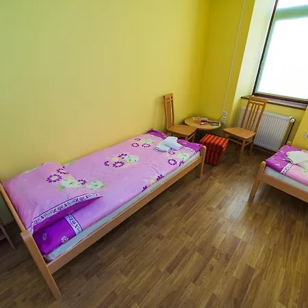 Apartment & Fountain *